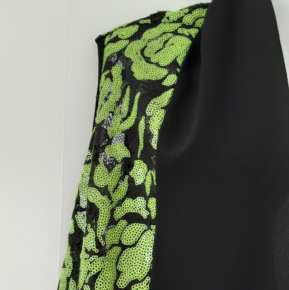 Canadian Made LACE Open Front Black Vest with Lime Sequins on Lace One Size - Picture 3 of 7